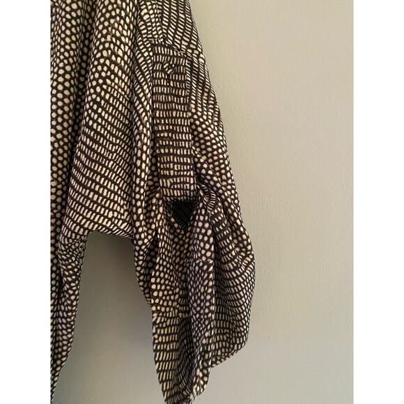 BCBC Max Azria Silky Black and White Romper Size M - Picture 2 of 4